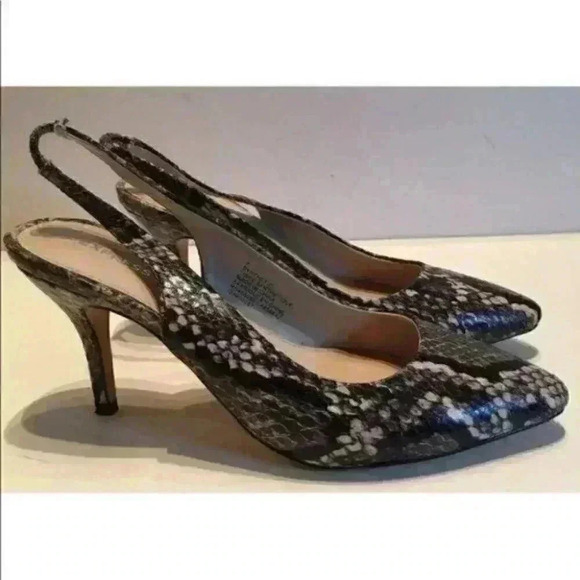 express Heels Snakeskin Print Pointy Toe Slingback - Picture 9 of 9